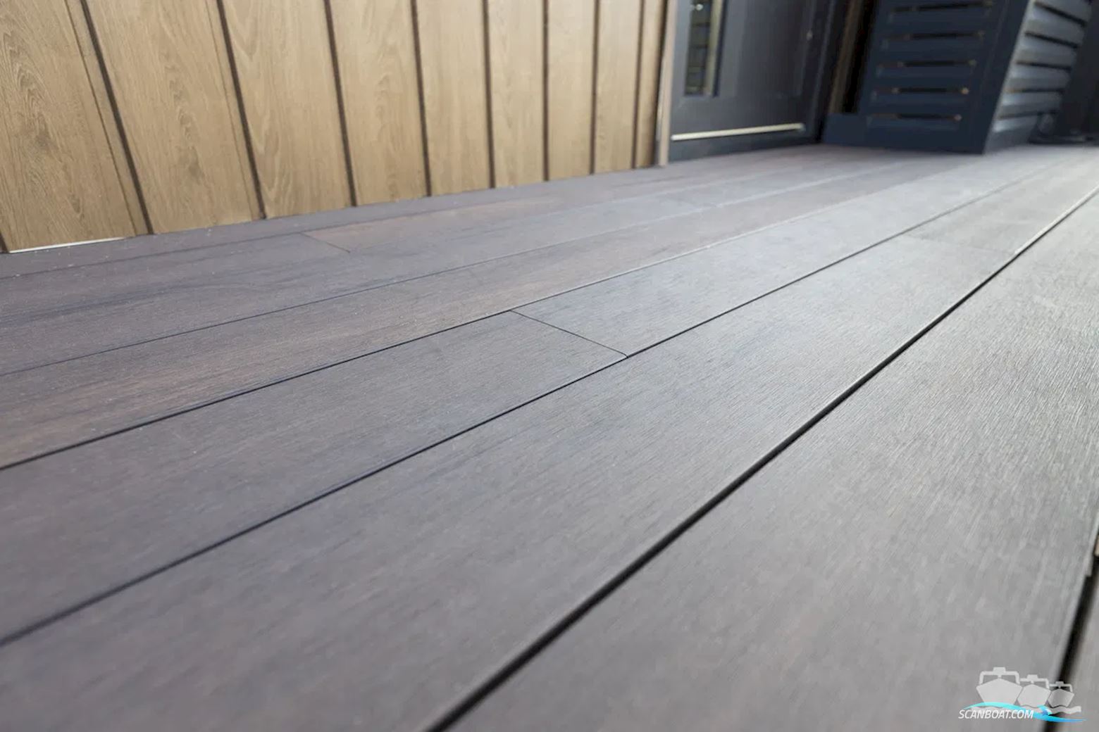 SL Houseboat Marina Den Oever, inclusief ligplaats