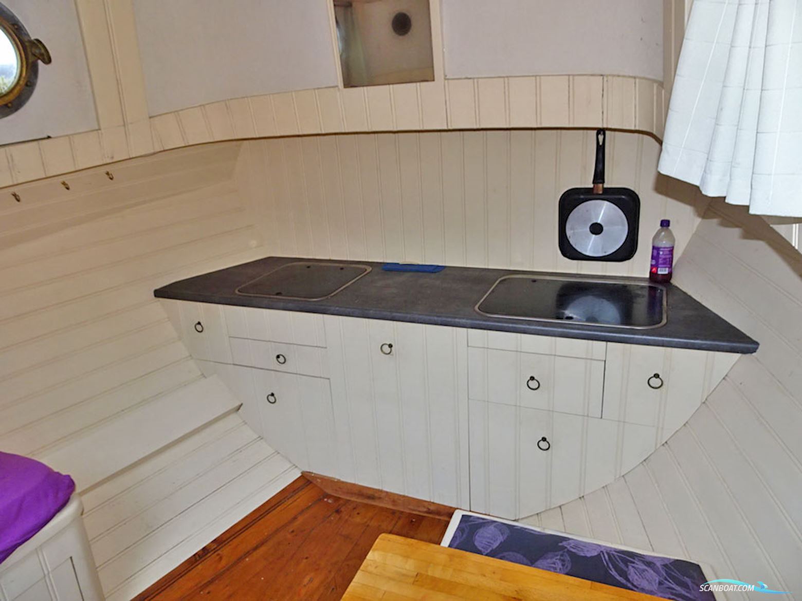 Sleepboot Amsterdammer 13.97