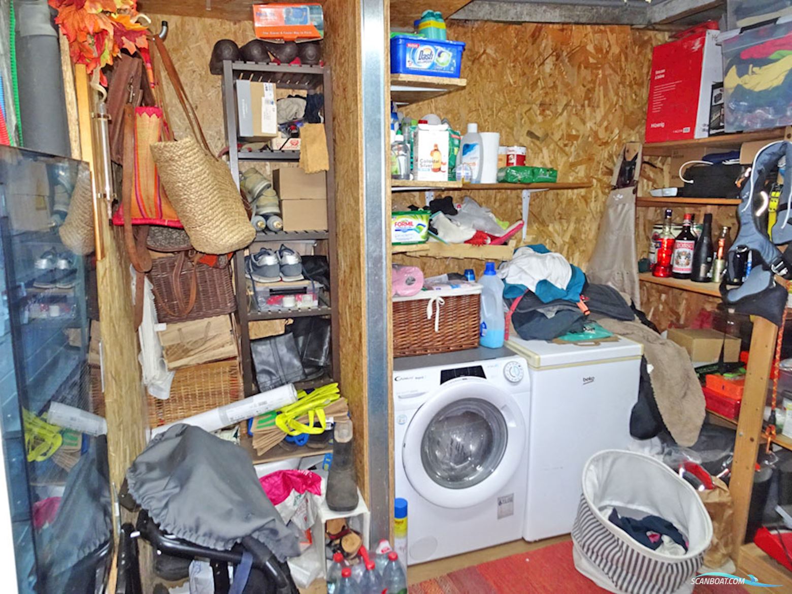 Spits Varend Woonschip 30.53 met UBC