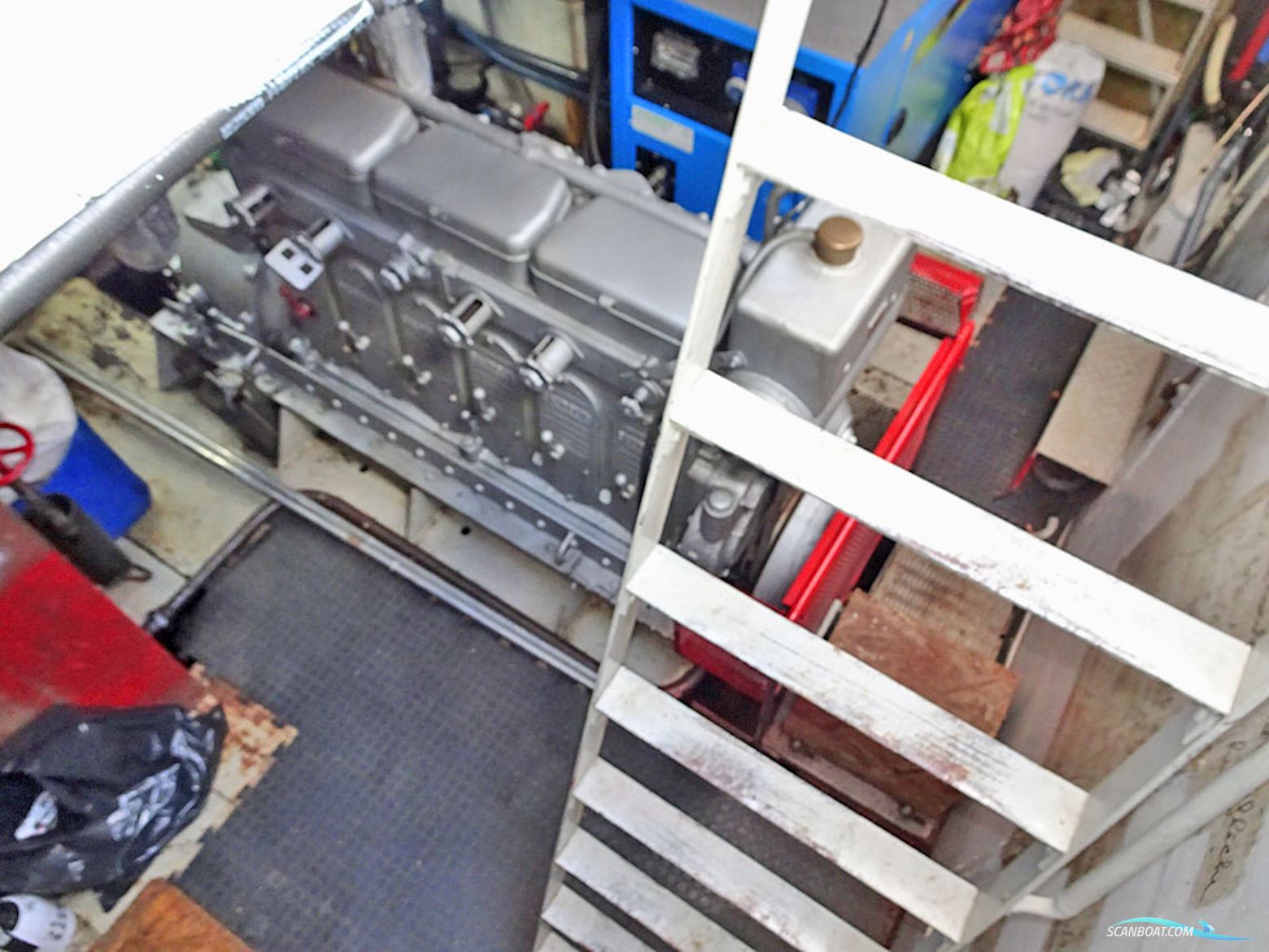 Spits Varend Woonschip 30.53 met UBC