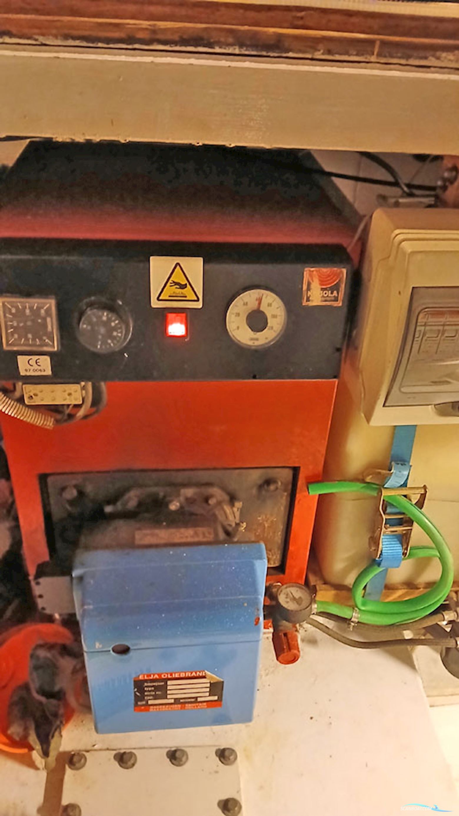 Trawlerjacht 48, Zeegaand