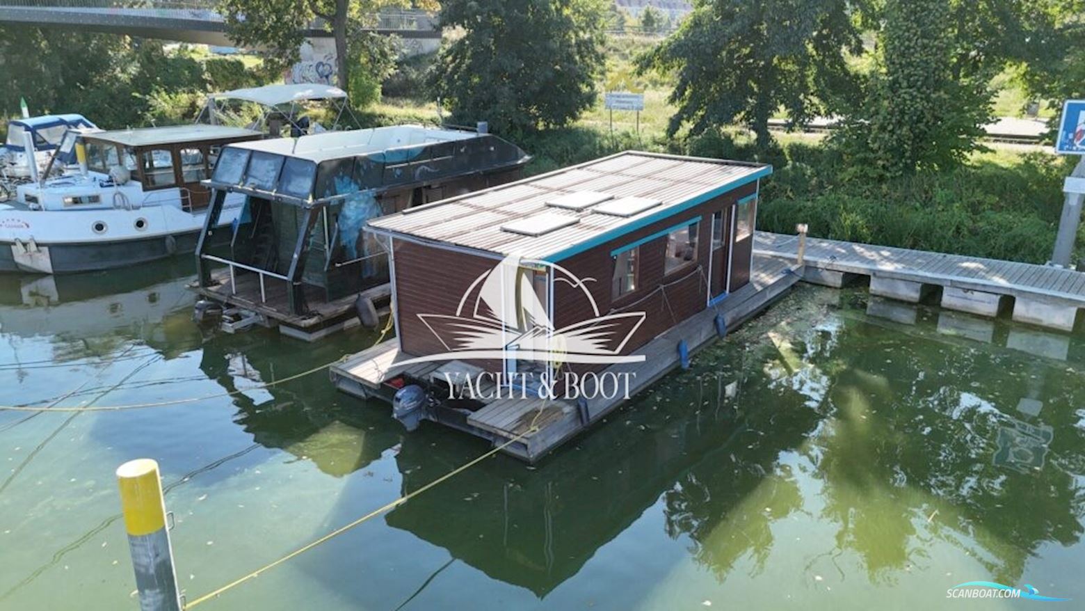 Treibgut Gbr Hausboot 10.6