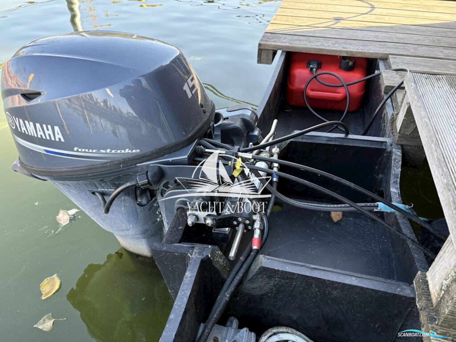 Treibgut Gbr Hausboot 10.6