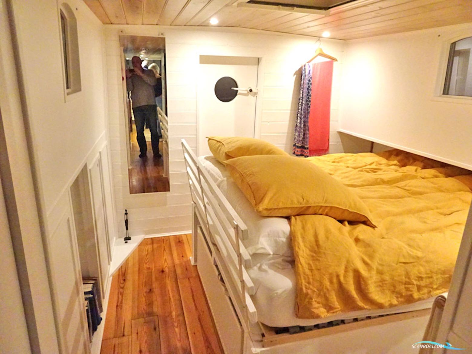 Varend Woonschip Skutsje 17.12