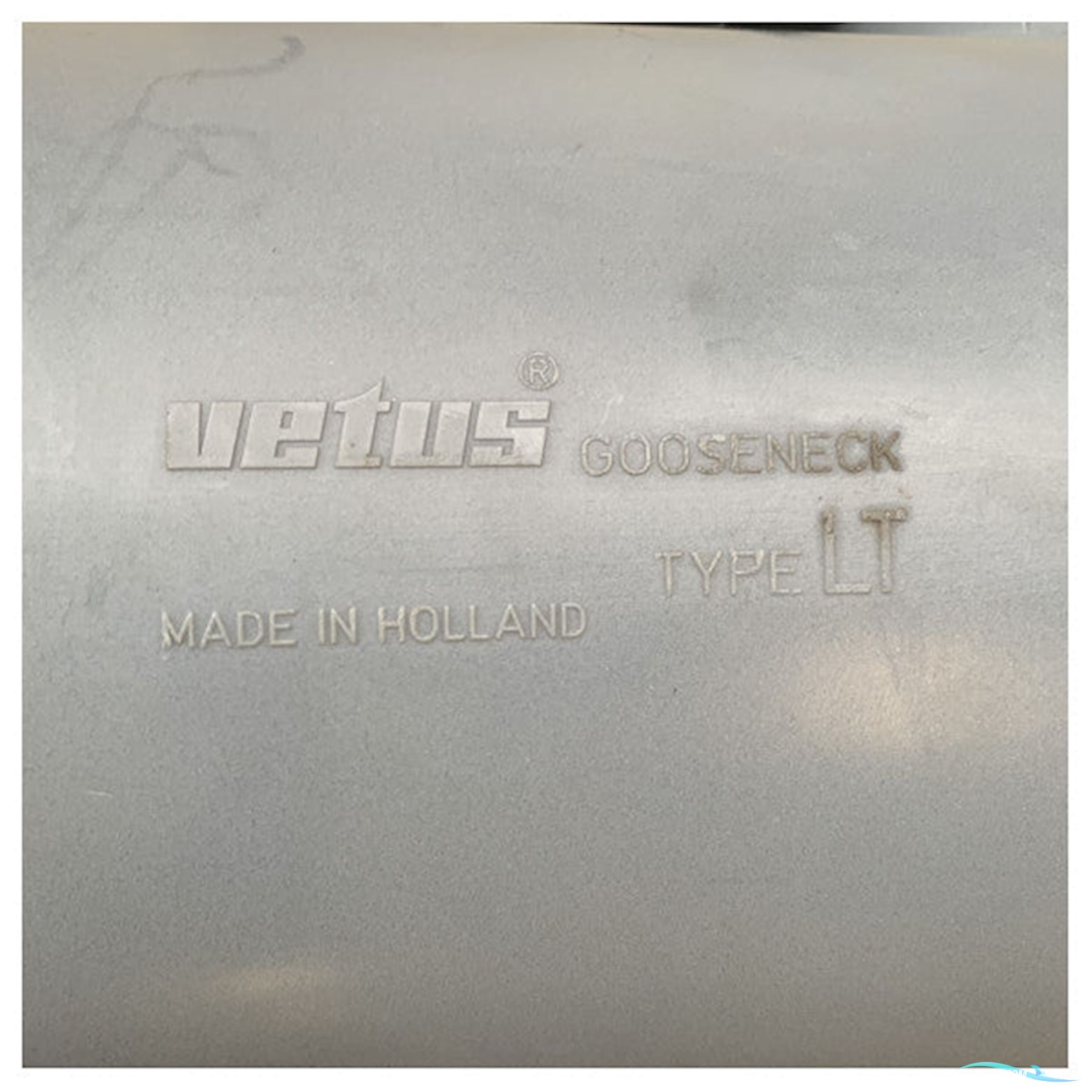 Vetus LT152 152 mm Gooseneck Exhaust Muffler LT