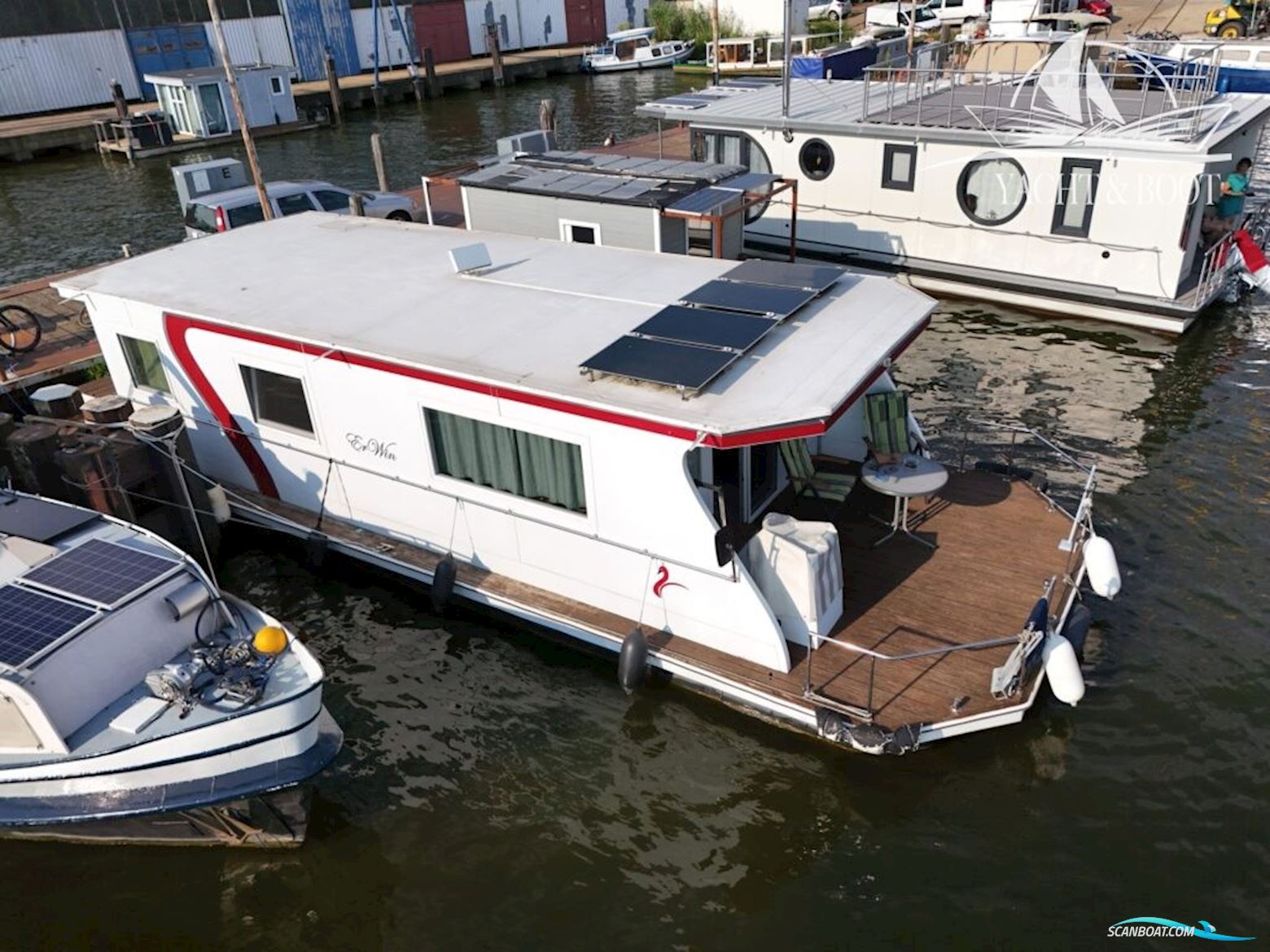 Waterhus Classic Hus- / Bobåt / Flodbåd 2014, med Suzuki motor, Tyskland