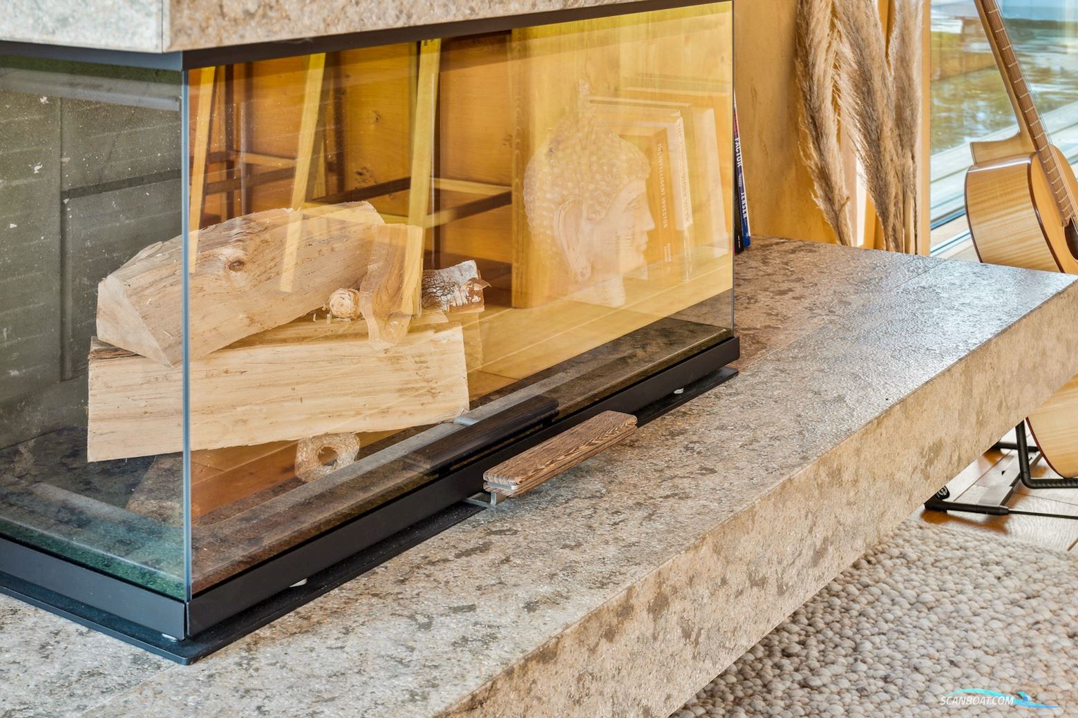 Waterloft "Ohana" - Eksklusiv sejlende husbåd / Wohnschiff (2022)