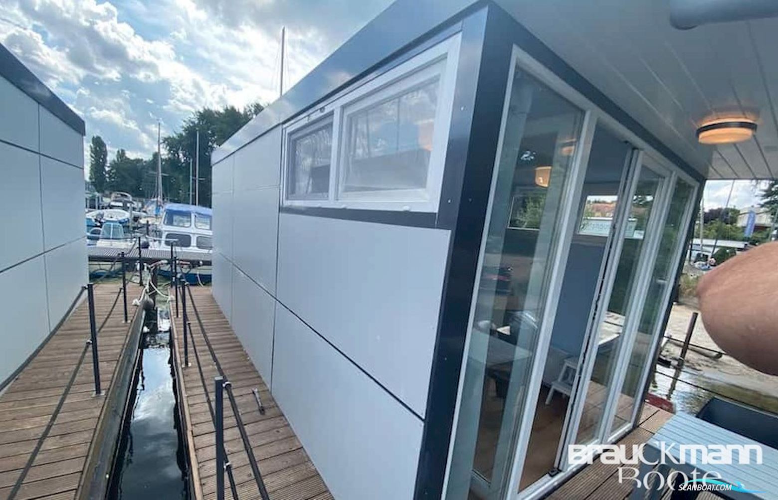 Werft Plaue Hausboot Wannsee 8.0