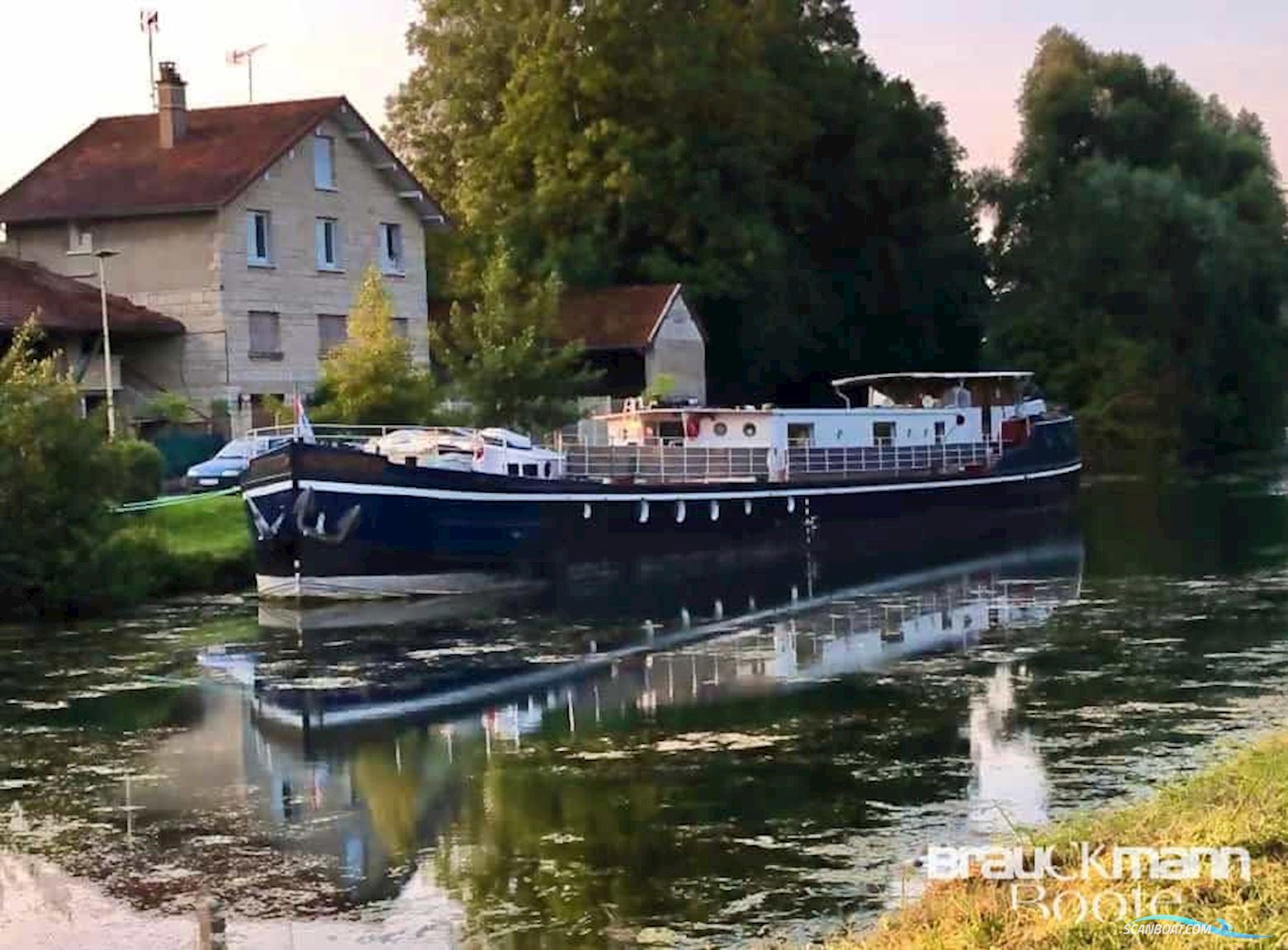 Werftbau Commodore 35