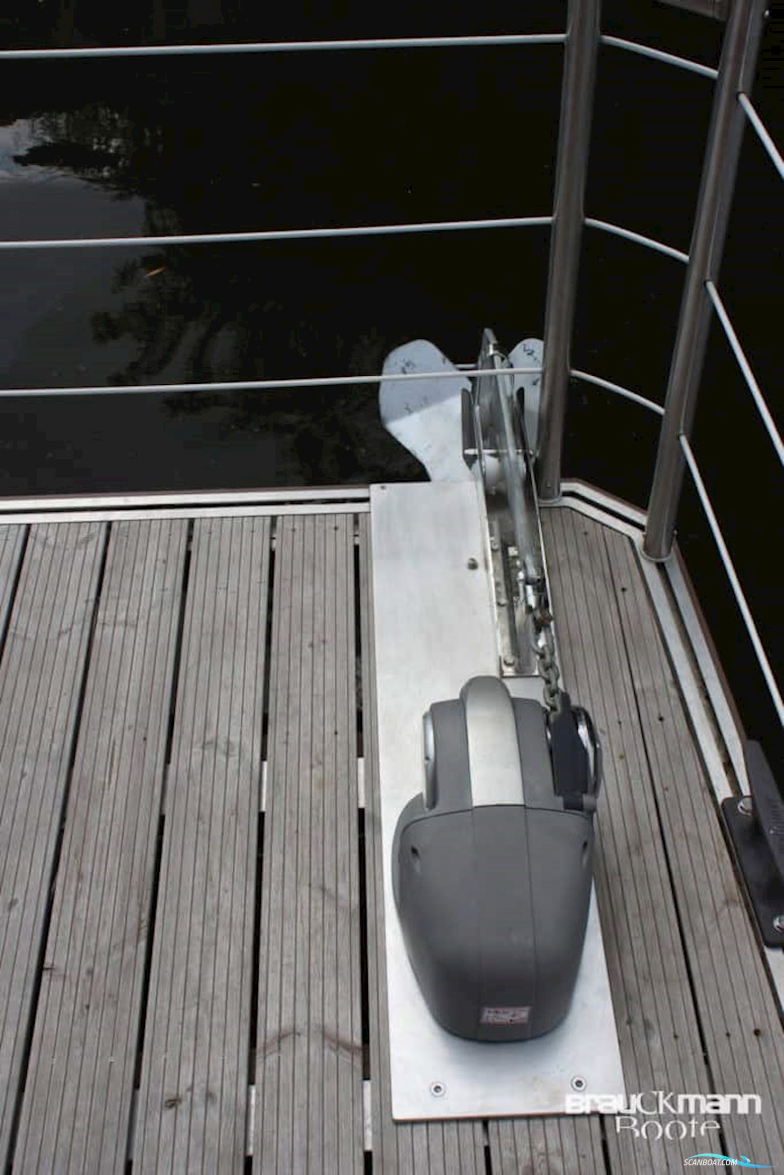 Werftbau Solar Hausboot 2022