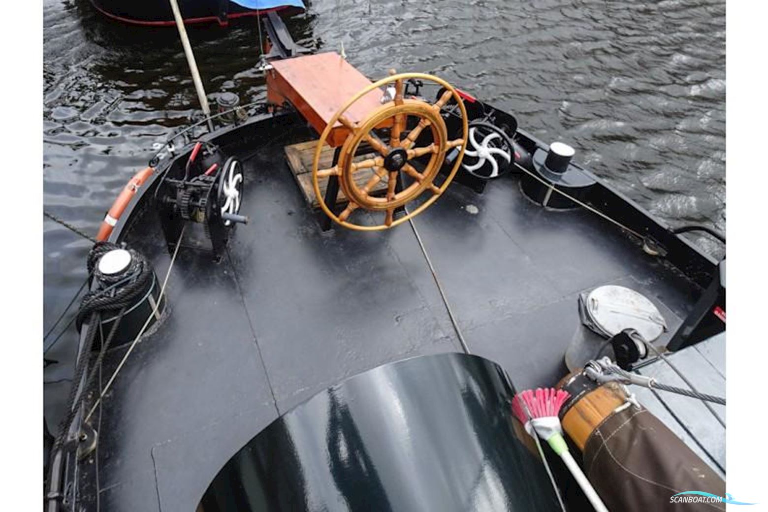 Zeilend Woonschip Woonschip Met Vaste Ligplaats