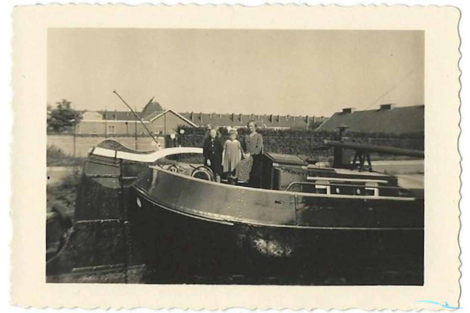 Zeilend Woonschip Woonschip Met Vaste Ligplaats