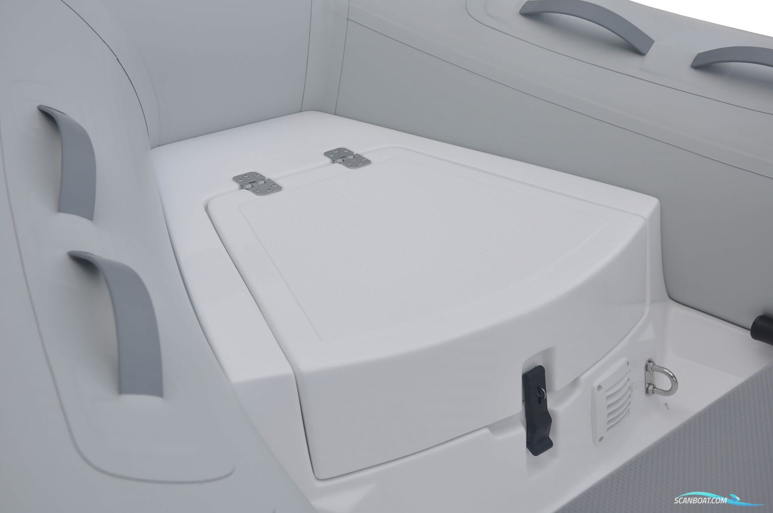 AB Inflatables - VS 9