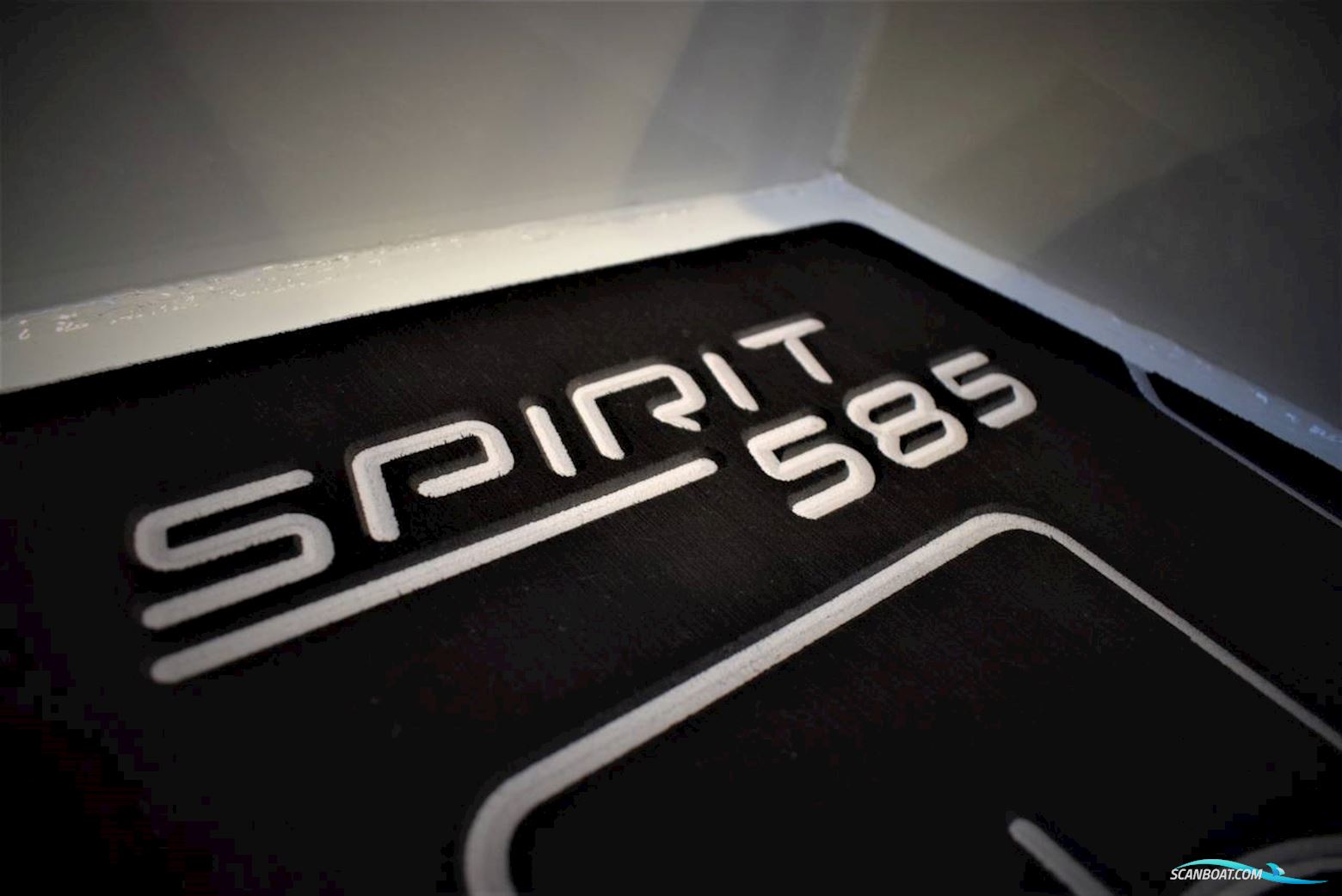 Aqua Spirit 585DC - 130 HK Yamaha/Udstyr