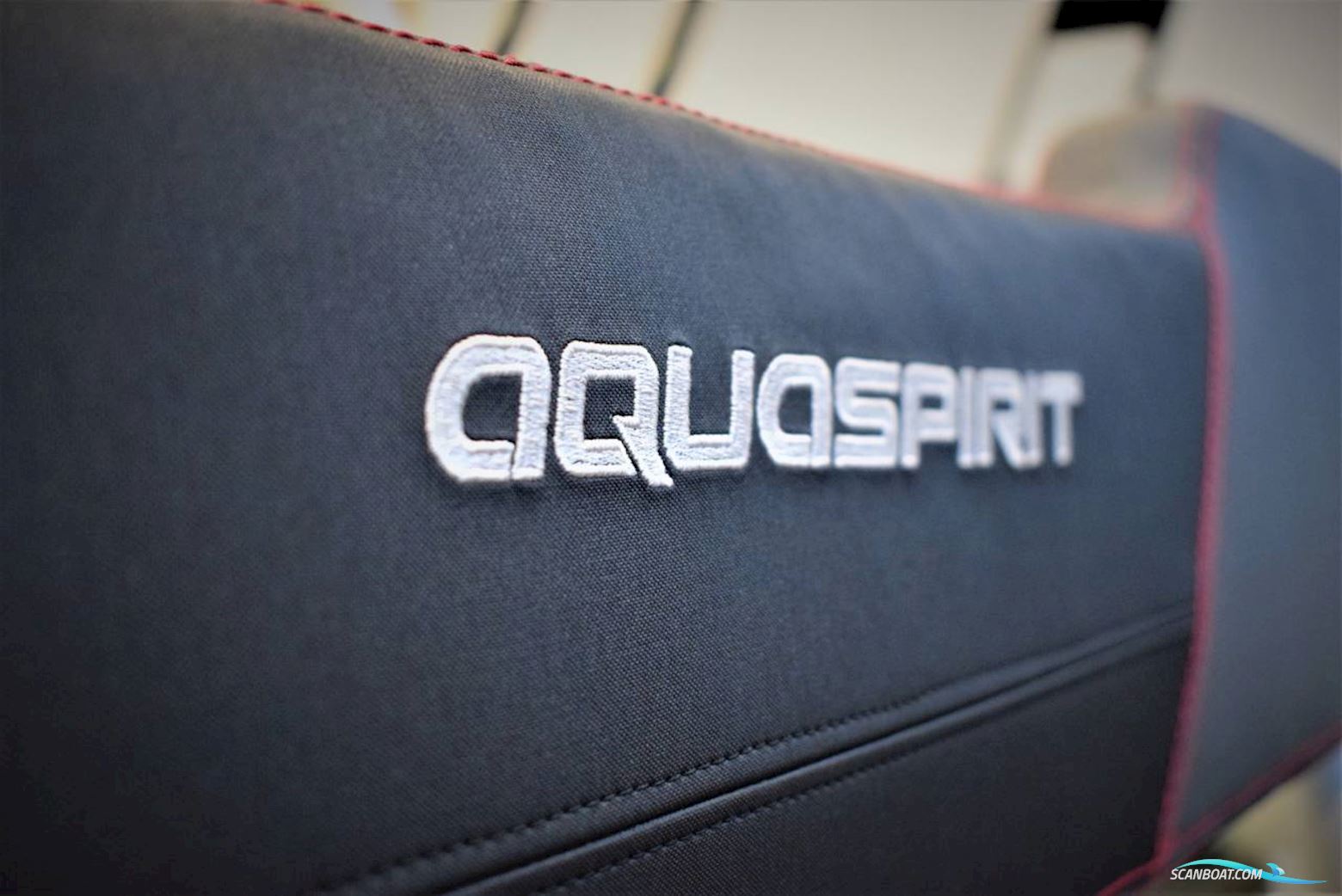 Aqua Spirit 585DC - 130 HK Yamaha/Udstyr