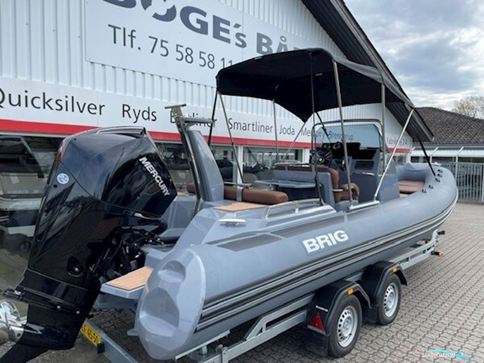 Brig Eagle 6,7 Rib Med F225 hk Mercury-Efi 4 Takt DS XL V6 3,4L og 2.000 kg Brenderup Bådtrailer.
