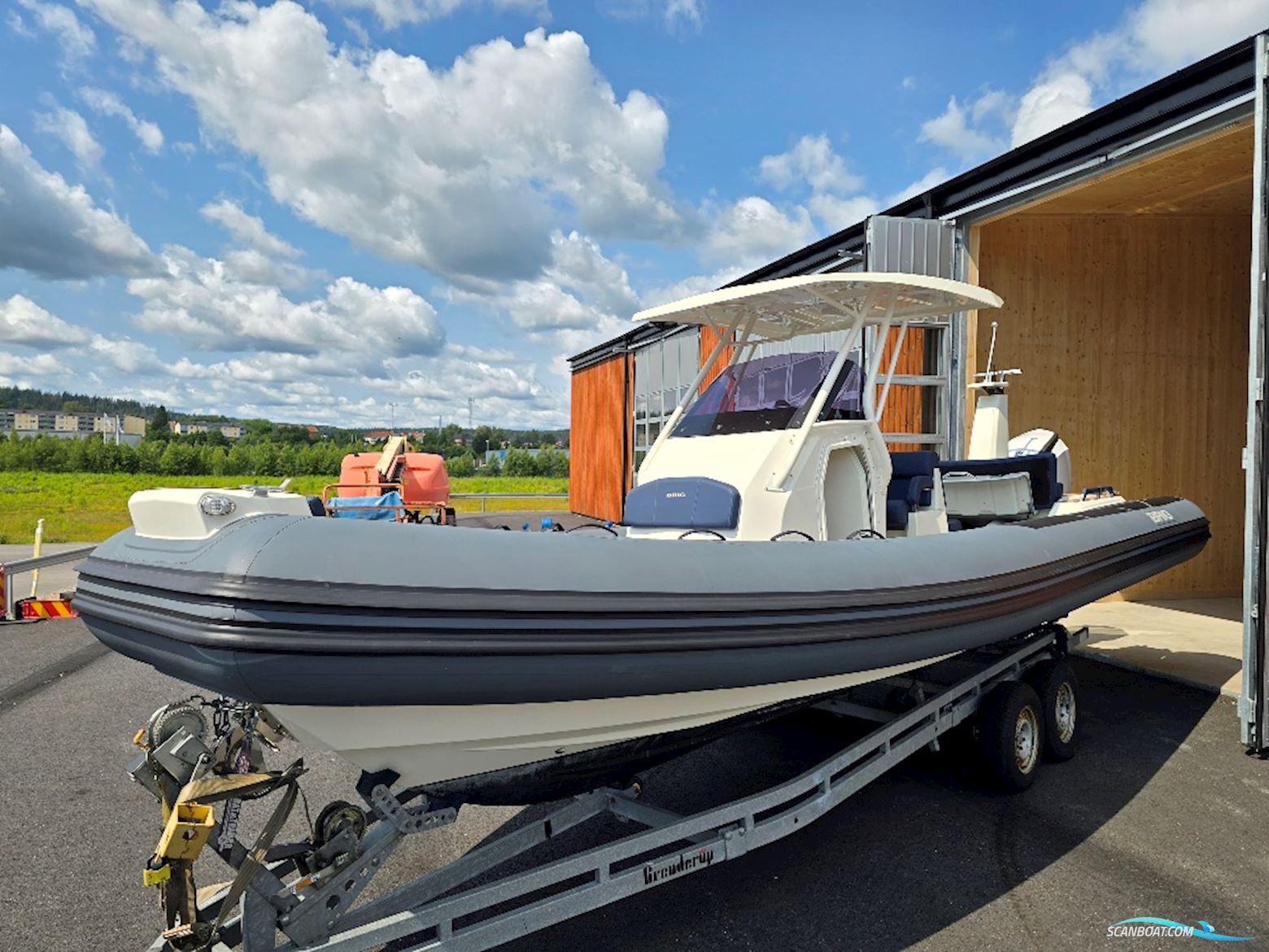 BRIG Eagle 8
