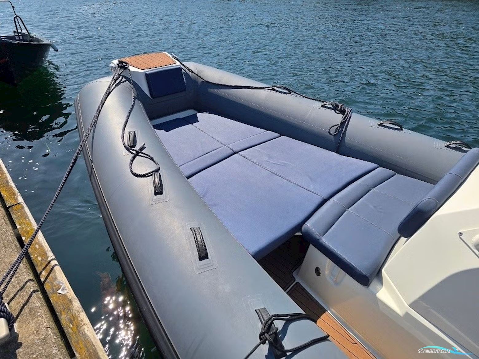 BRIG Eagle 8