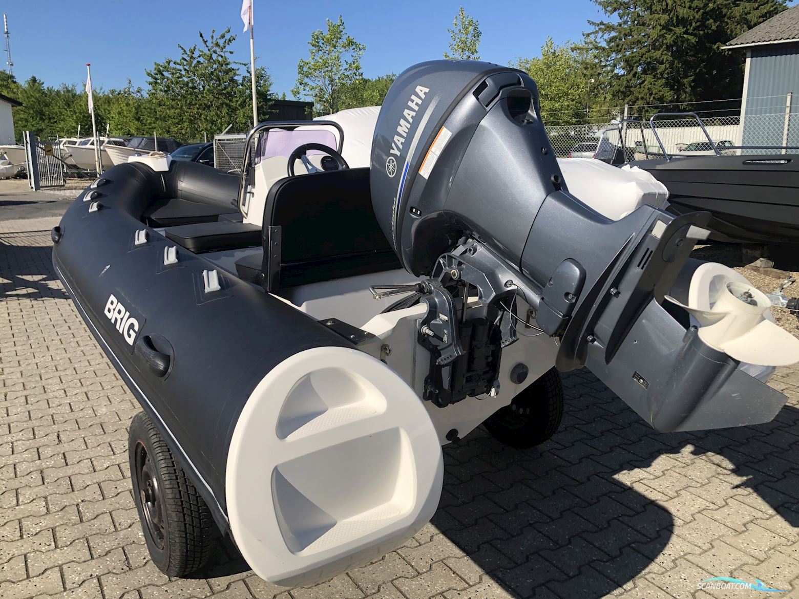 Brig F420T Falcon Tender