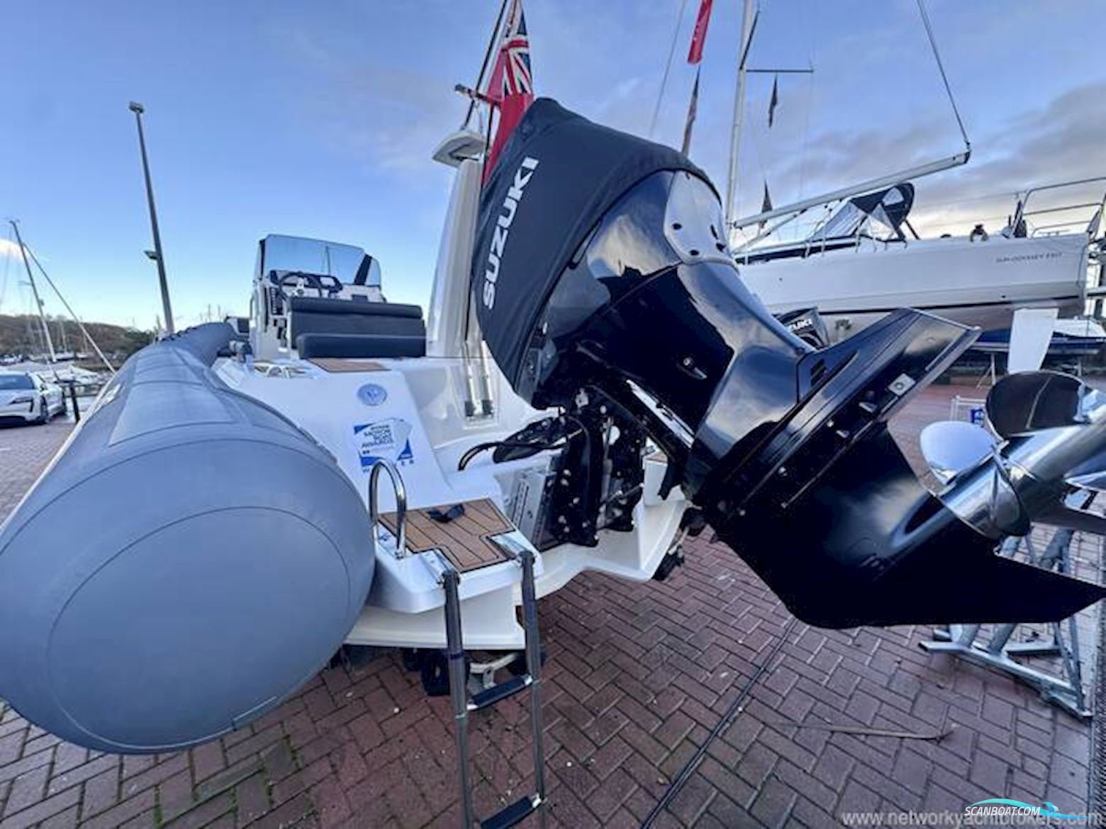 Brig Ribs Eagle 8