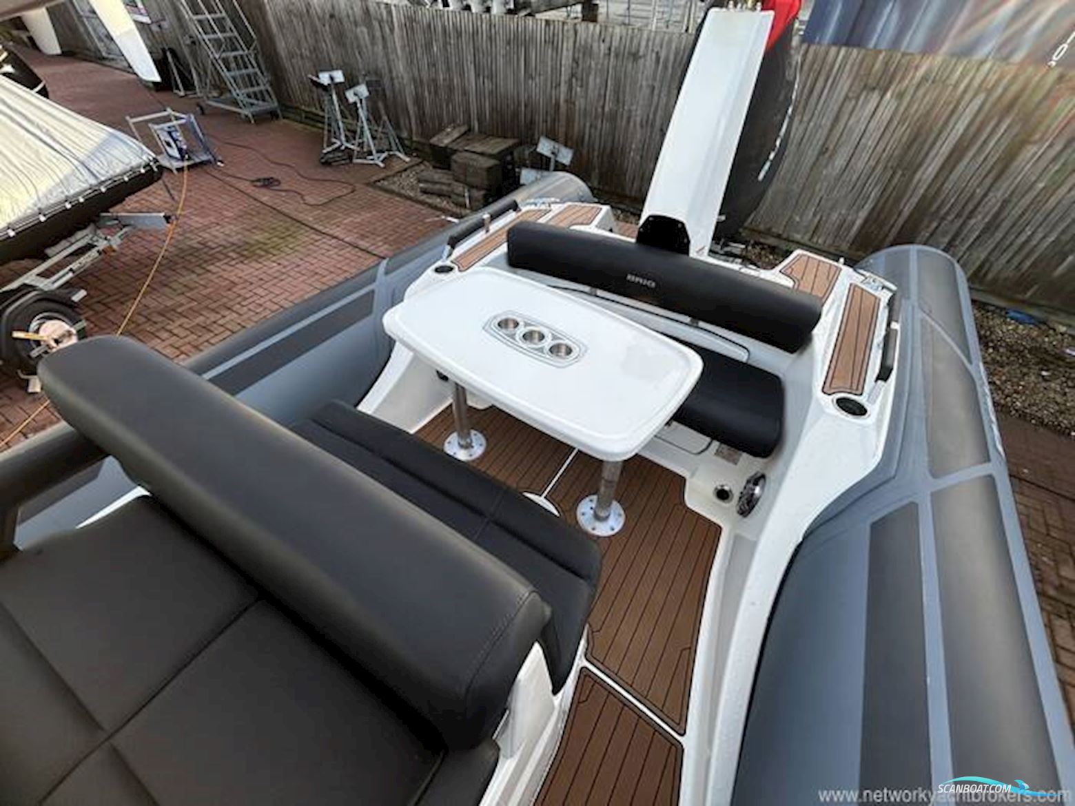 Brig Ribs Eagle 8
