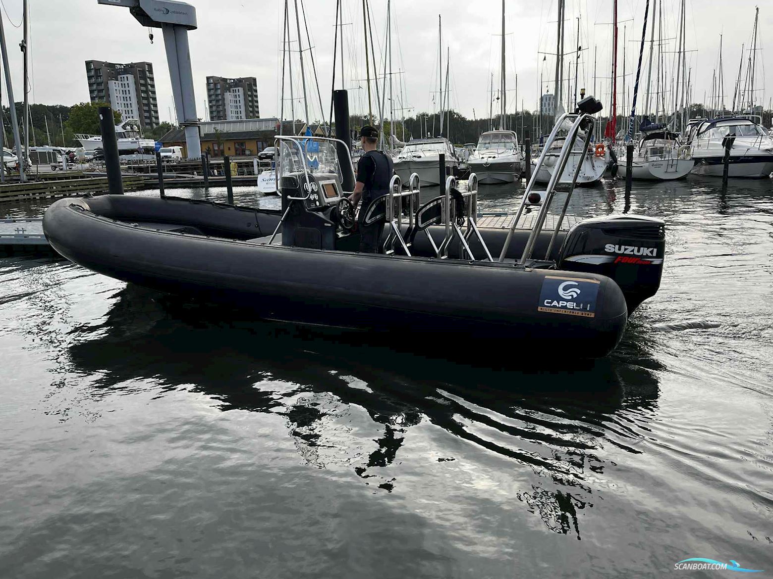 CAPELLI 7,5 RIB med 300 hk