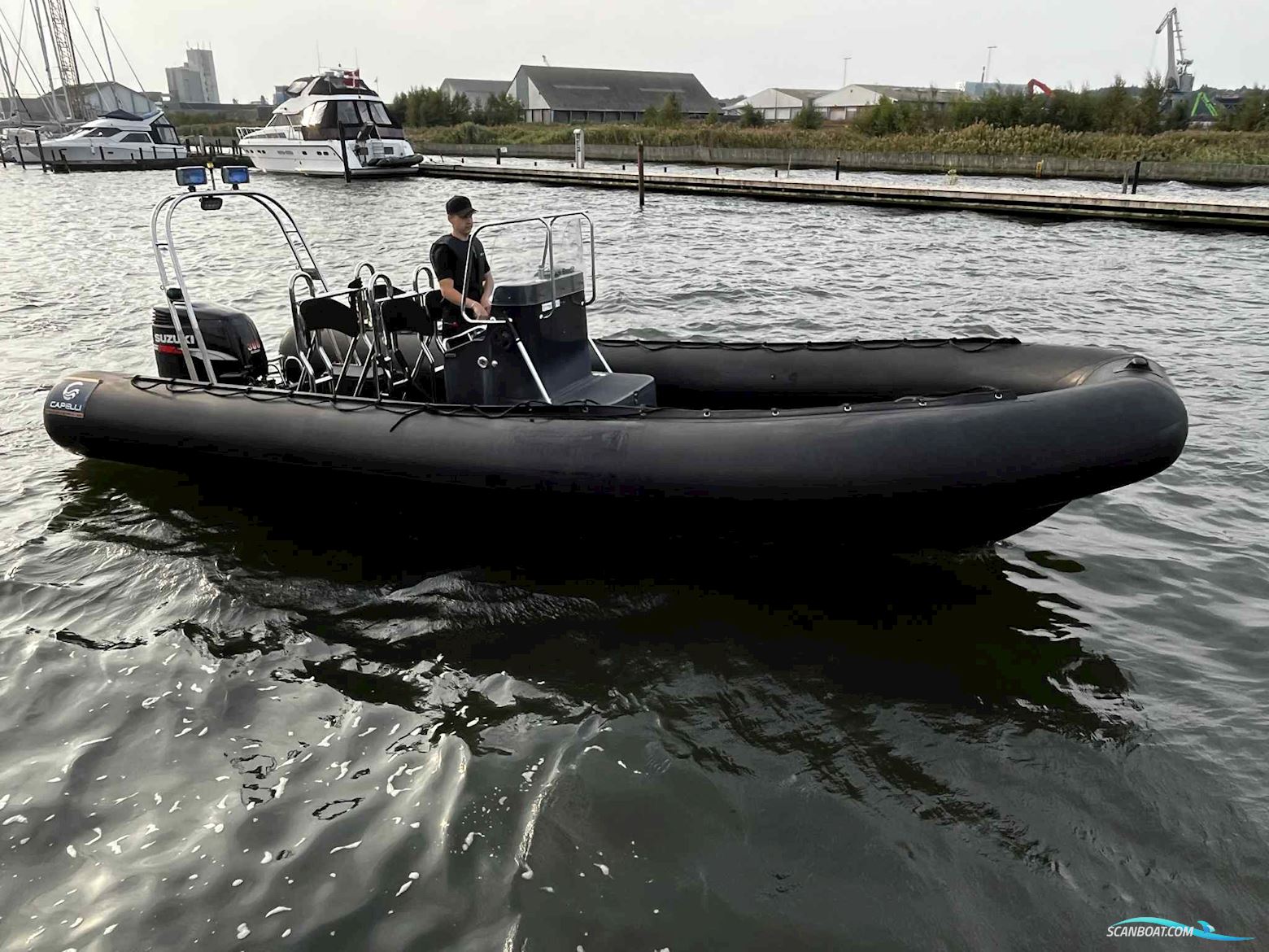 CAPELLI 7,5 RIB med 300 hk