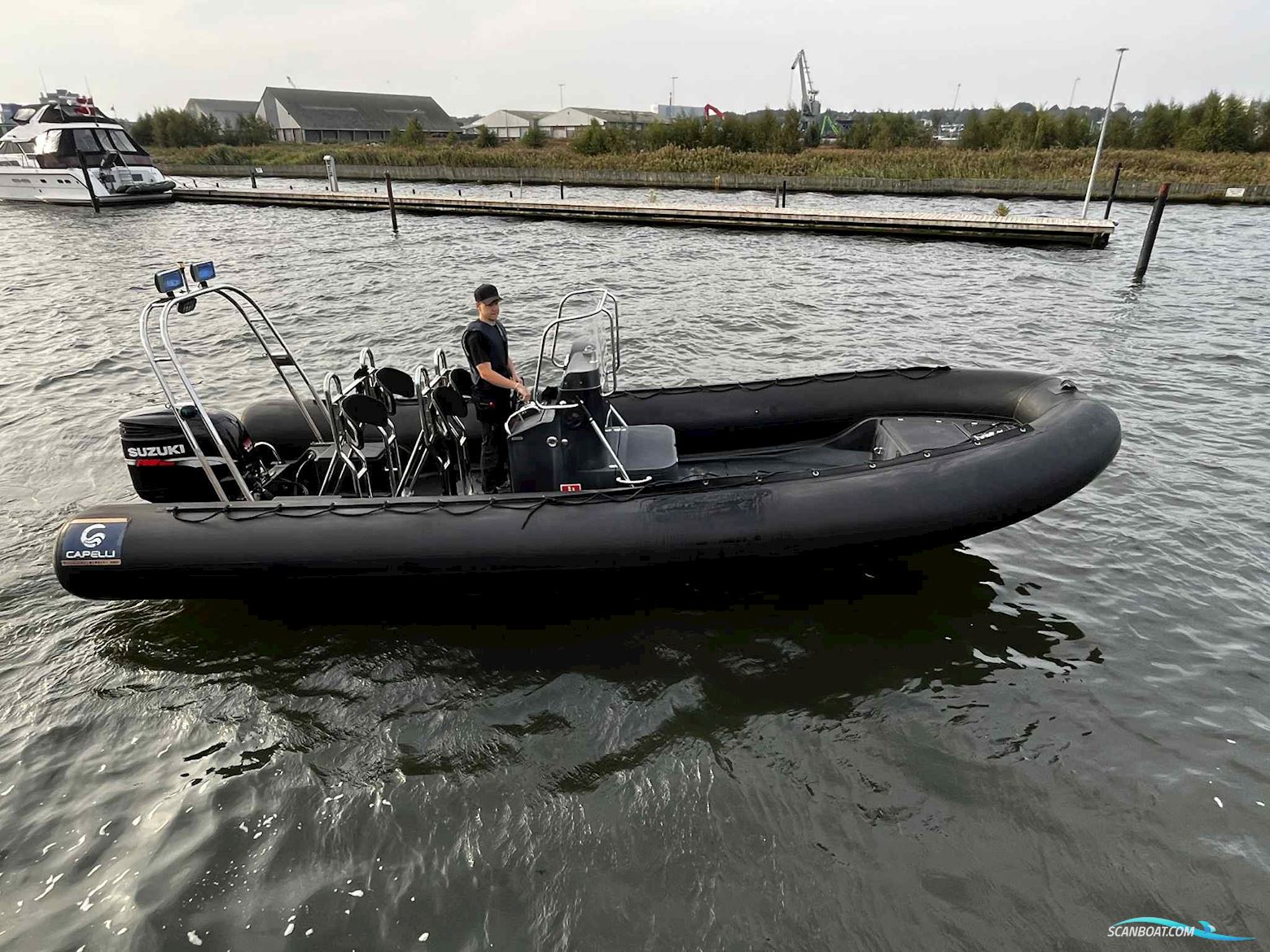 CAPELLI 7,5 RIB med 300 hk