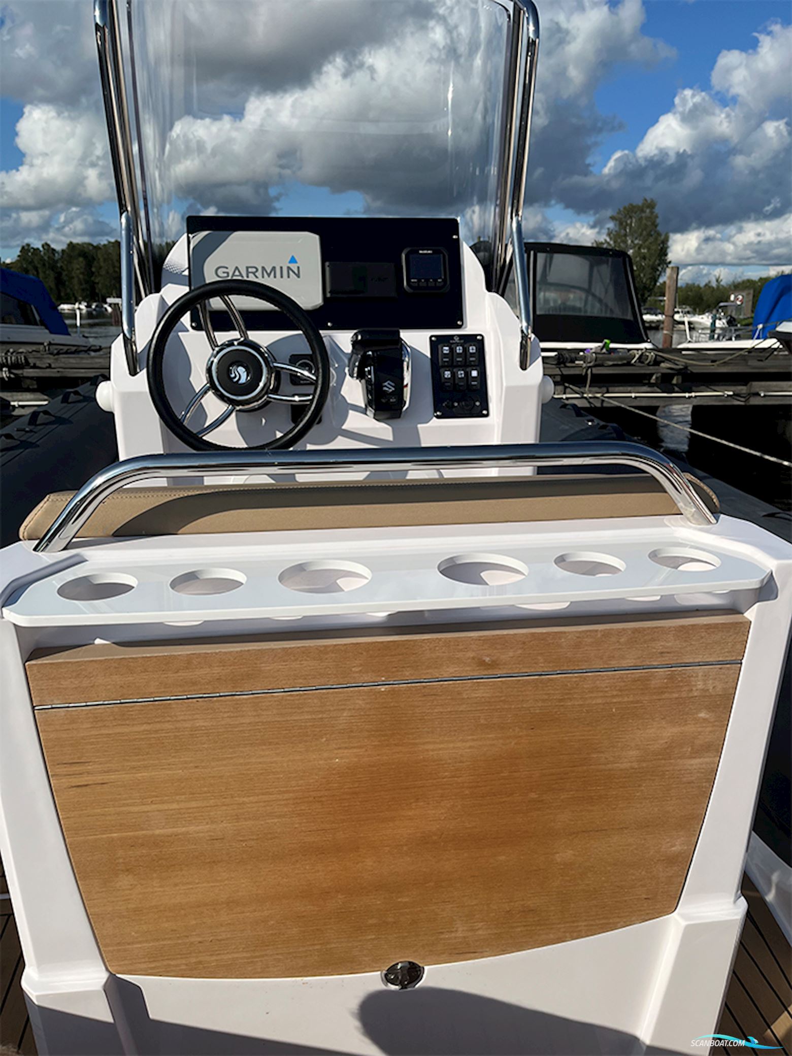 Capelli Tempest 700 SWE