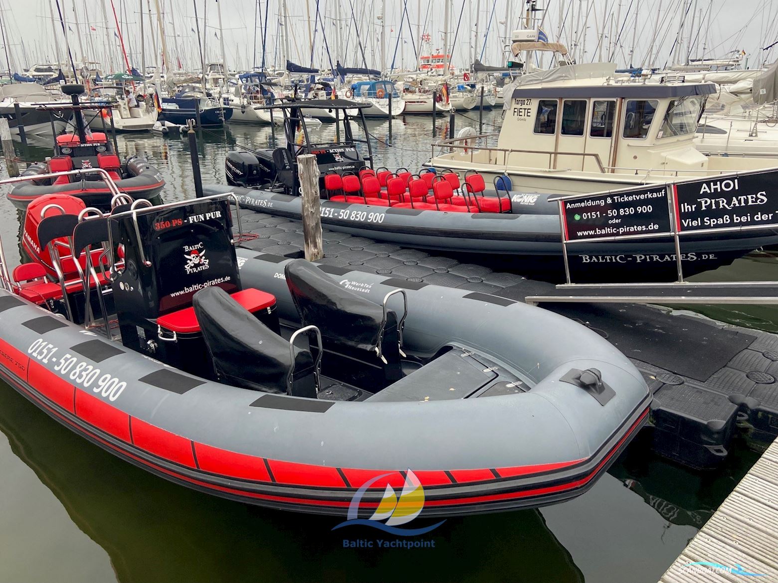 Capelli TEMPEST 750 x-trem