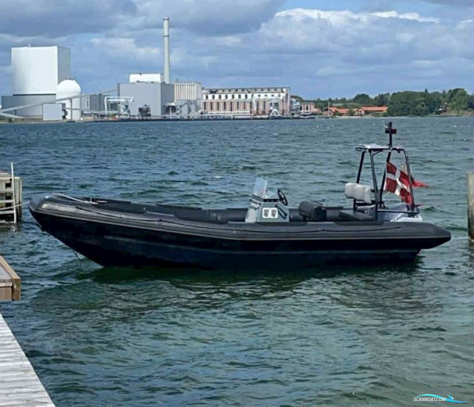 Carson Rib 7,5 Meter Med 250 HK Yamaha