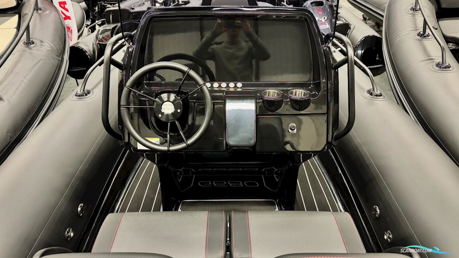 Grand Golden Line G680