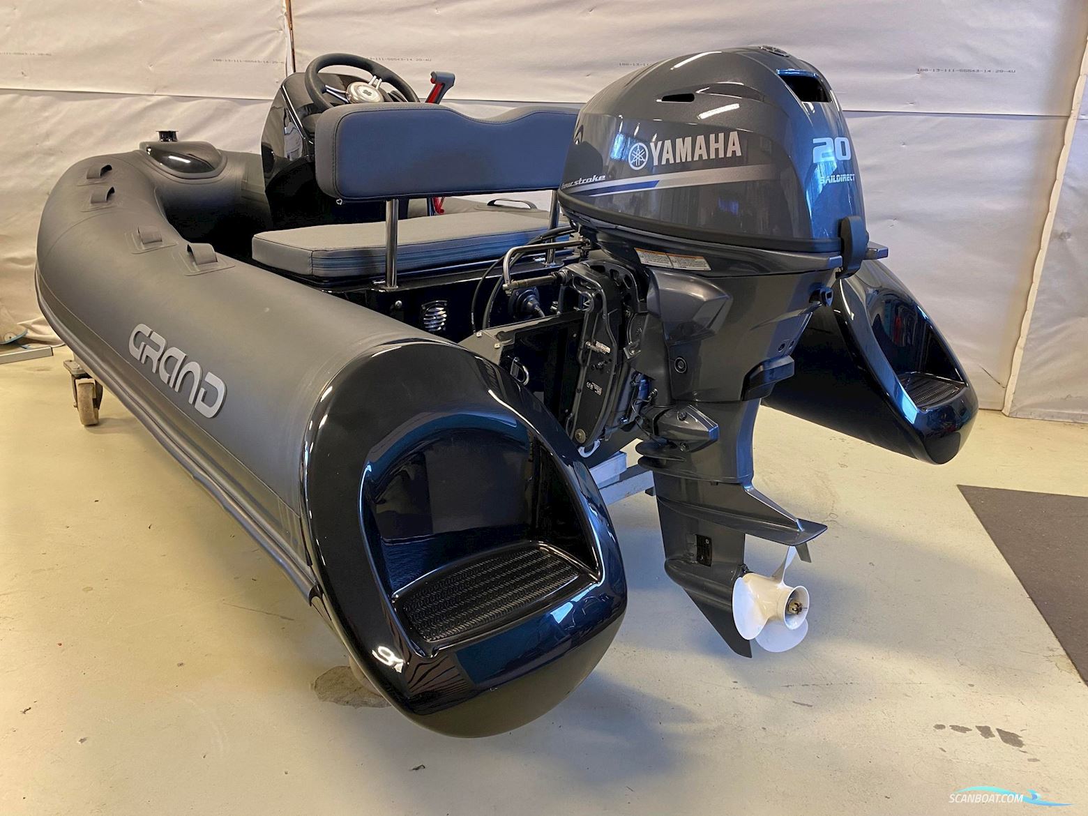 Grand S300L med 20 hk Yamaha