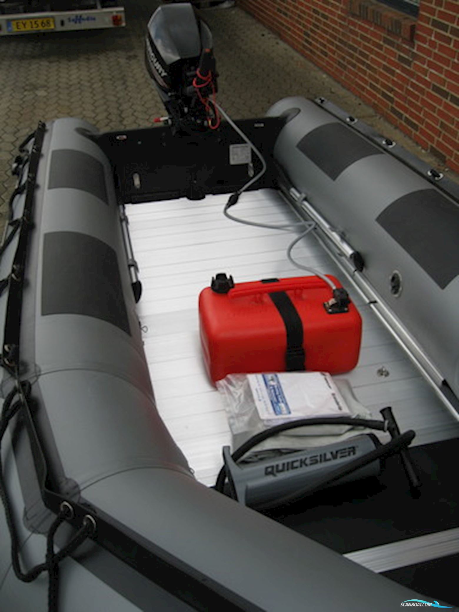 Quicksilver 365 Sport HD m/Mercury F20 hk EFI 4-takt - SOLGT !