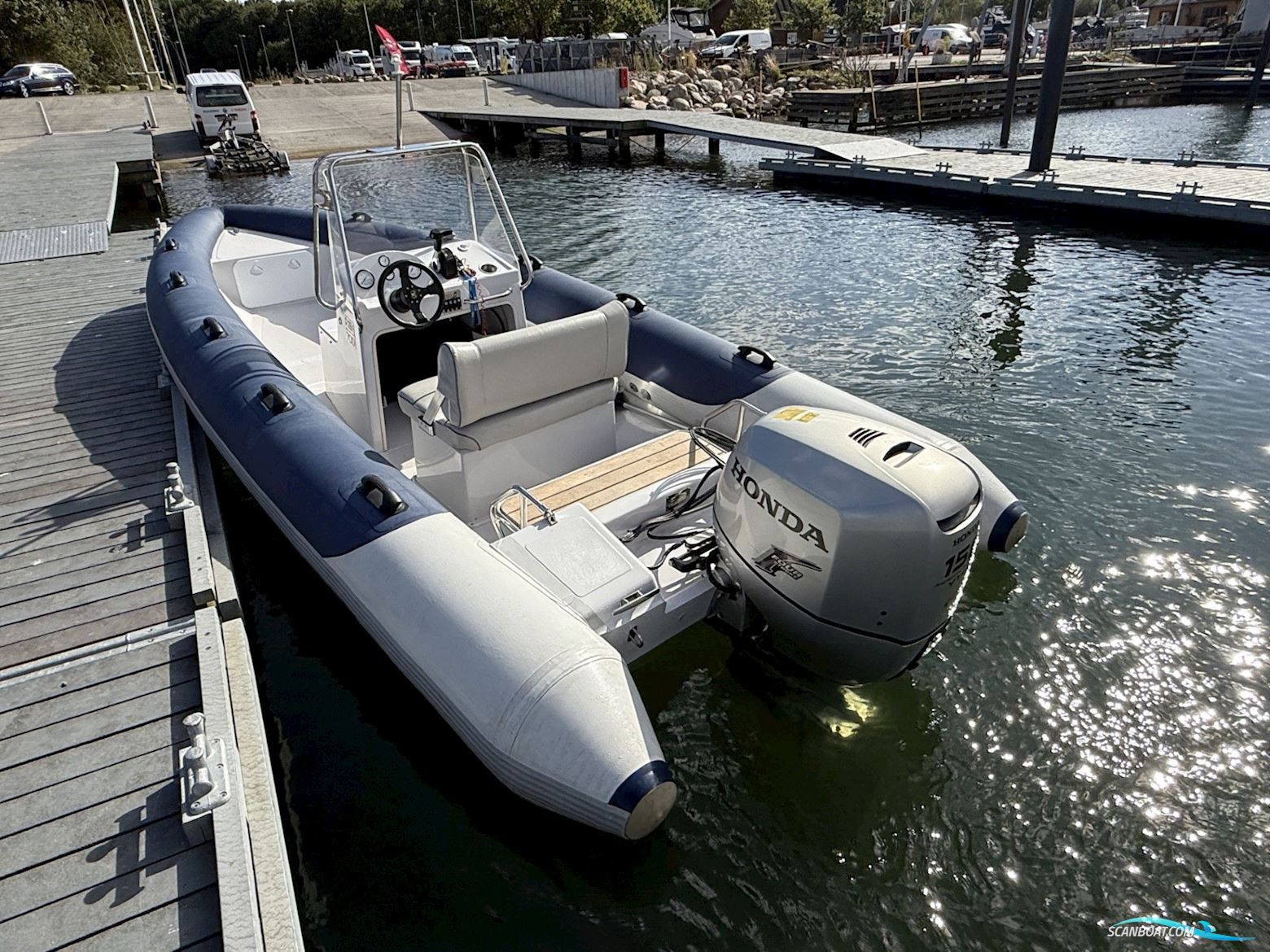 Rib Unlimited 700 Med 150 hk Honda