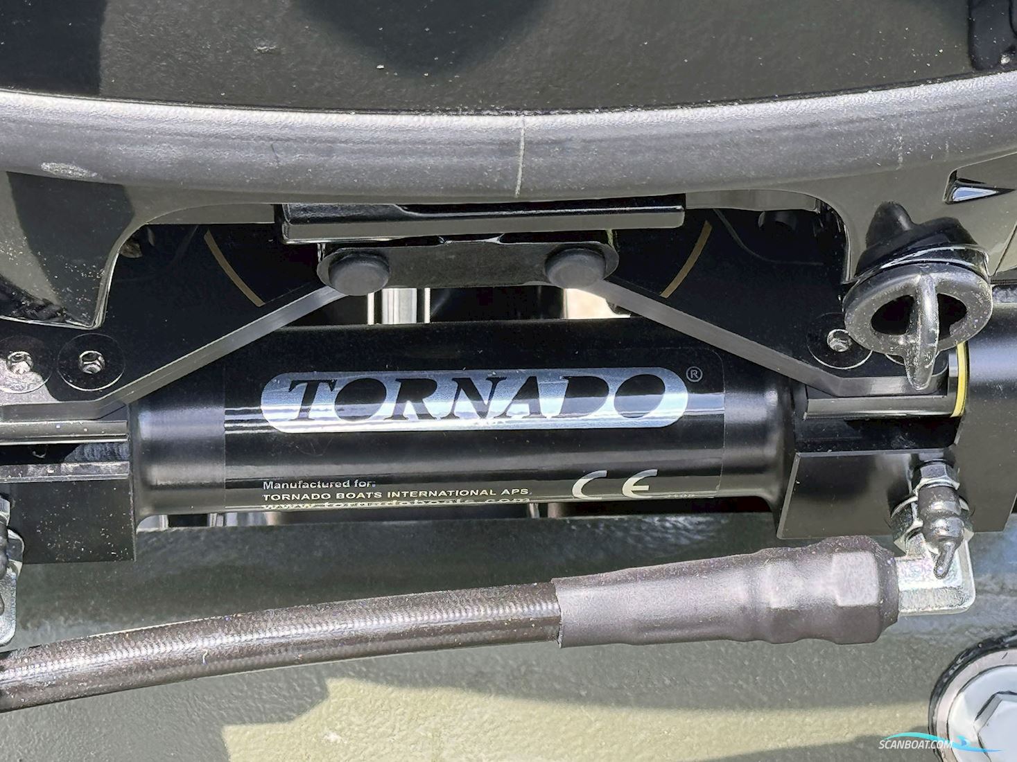 Tornado 6.4m High Performance