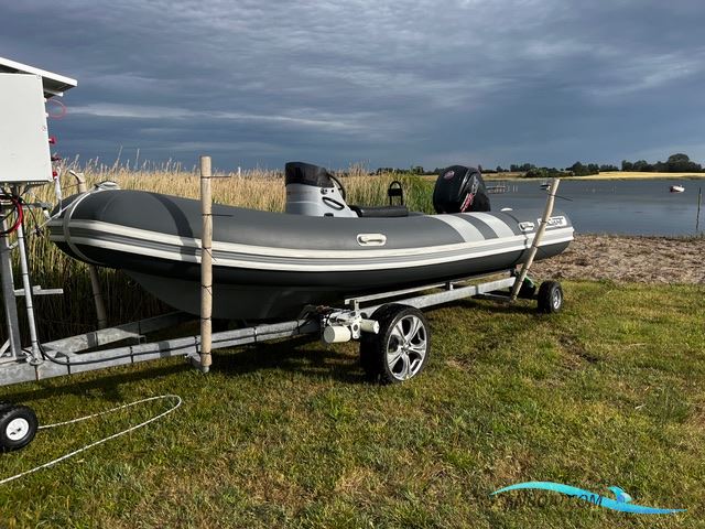 Valiant 550 Sport
