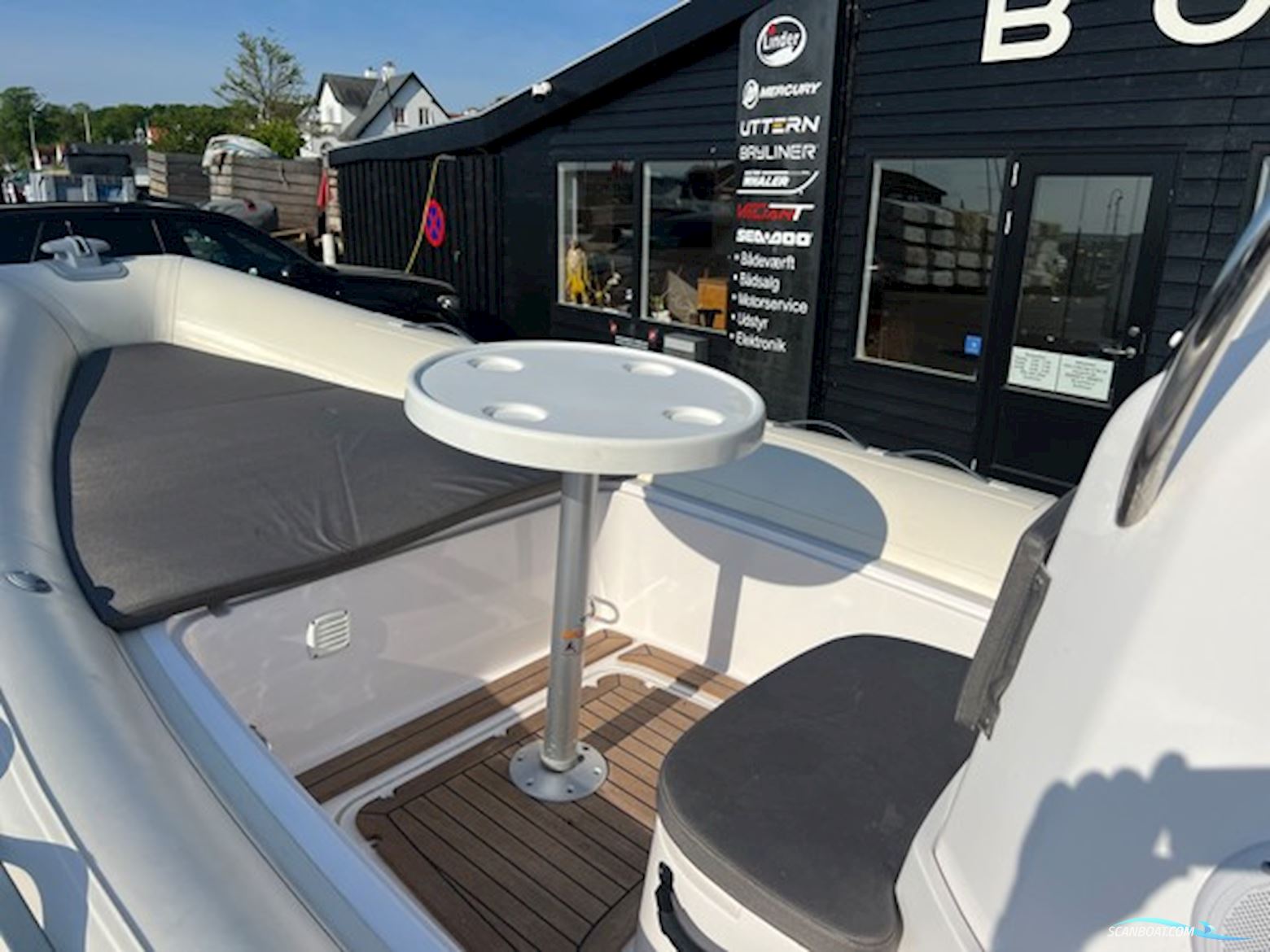 Valiant RIB 630 Classic Limited edition