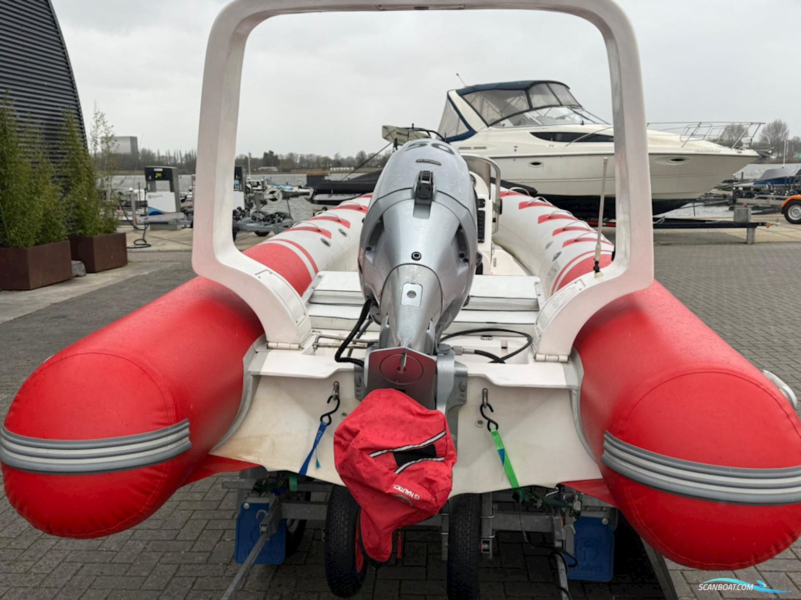 Vetus VB 470 + Trailer