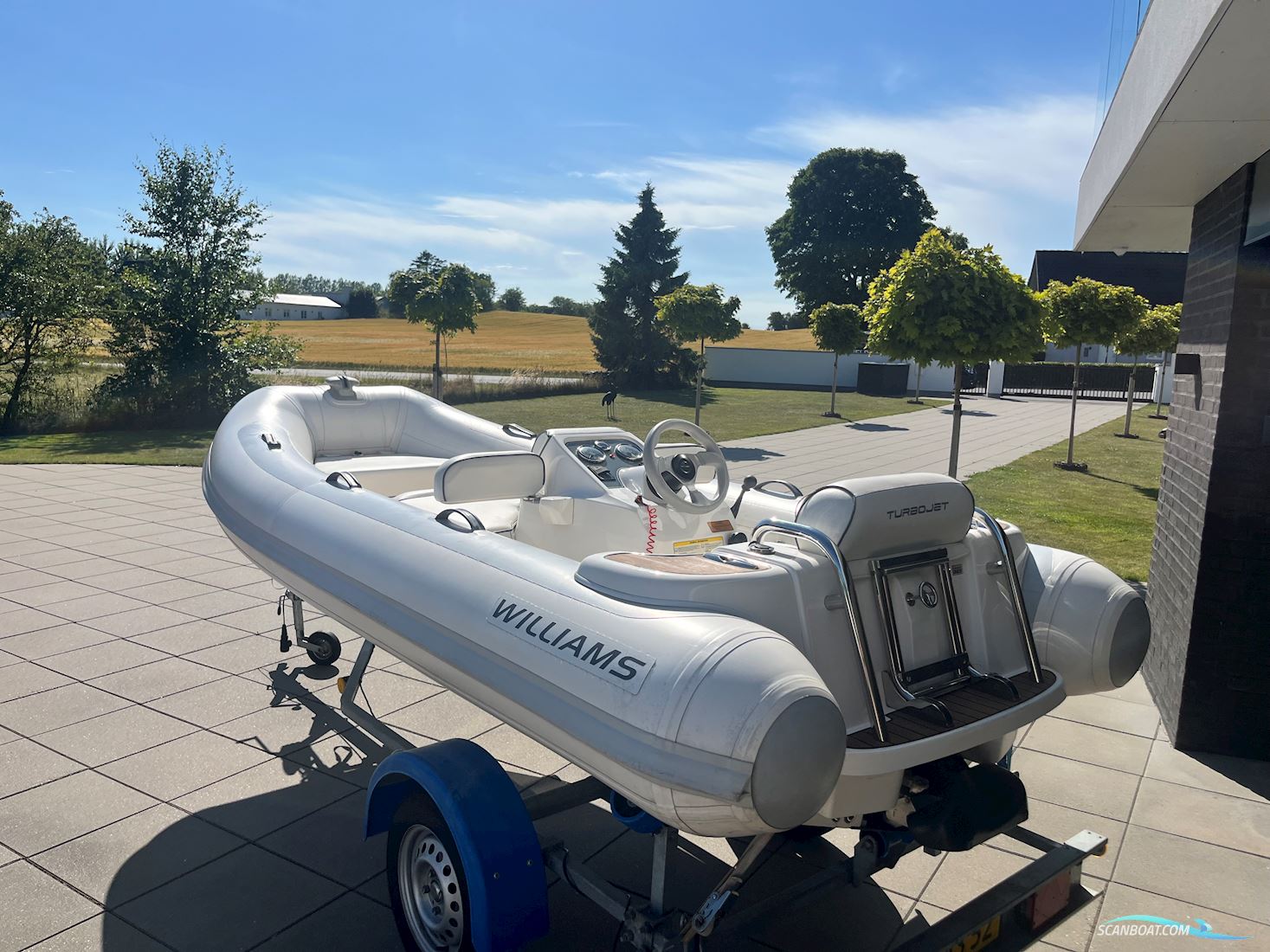 Williams 385 Turbojet Inflatable / Rib 2011, with Weber engine, Denmark