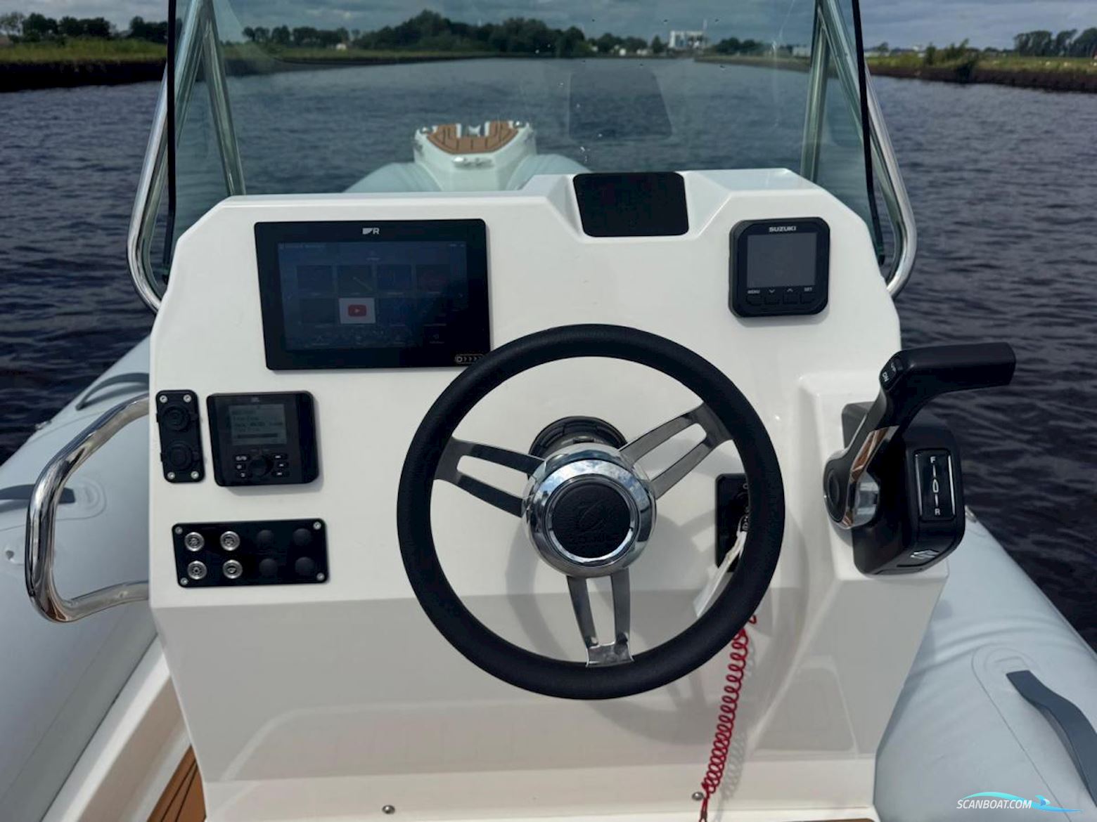 Zodiac Medline 5.8 Rib