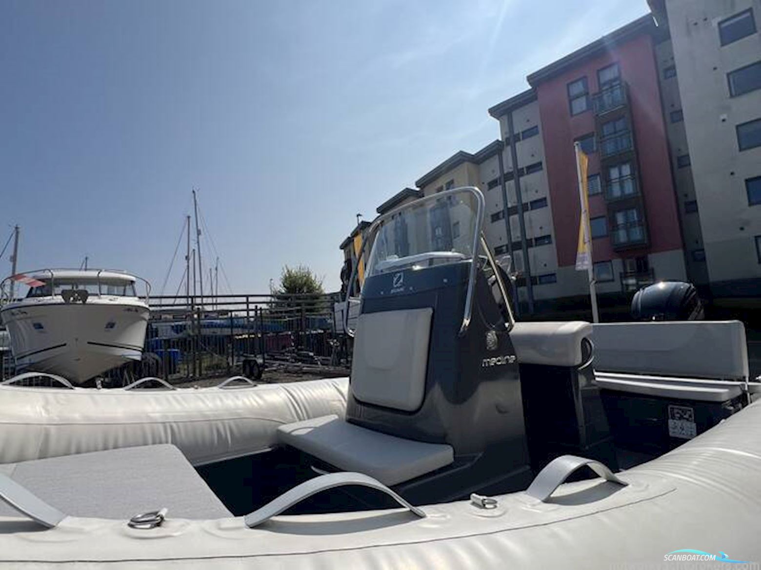 Zodiac Medline 580 Rib