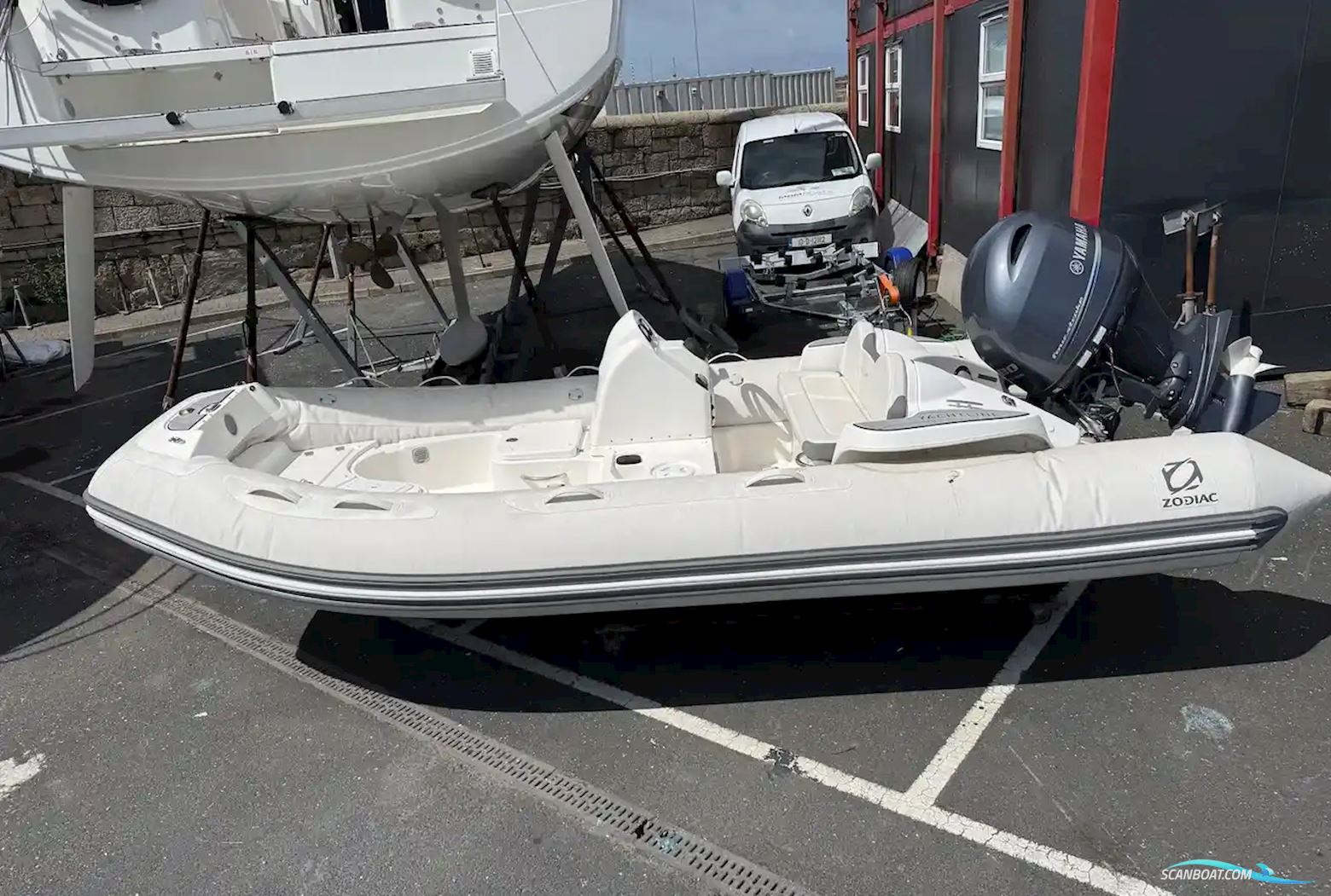 Zodiac Yachtline 490