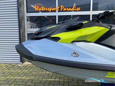 Sea-Doo RXP-X 325 Jetski / Scooter / Jet boat 2024, The Netherlands