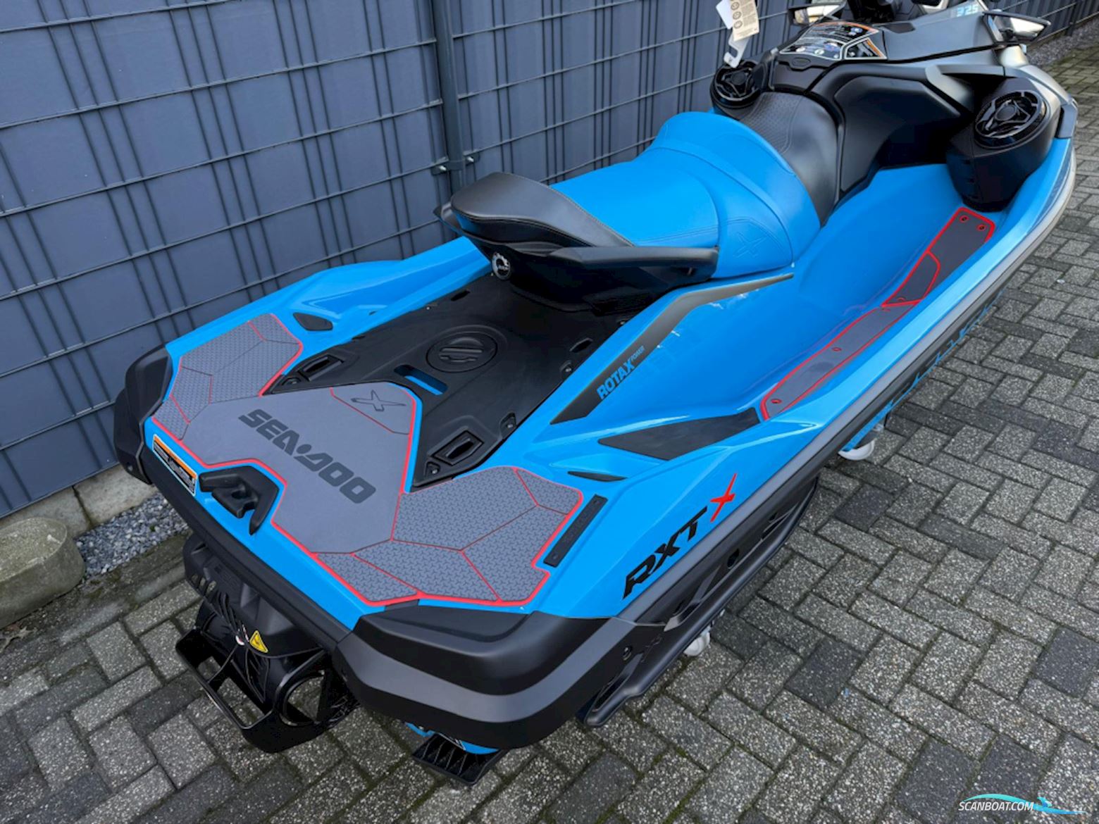 Sea Doo Rxt X 325
