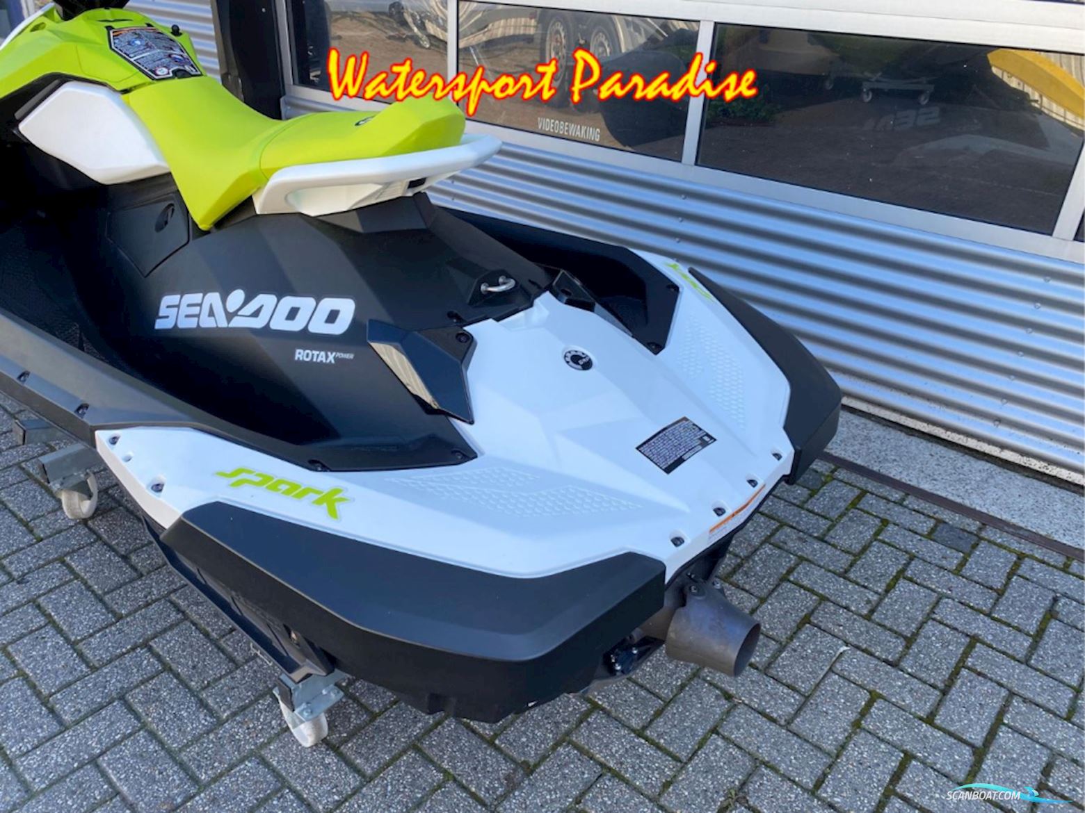 Sea-Doo Spark 90 2-UP
