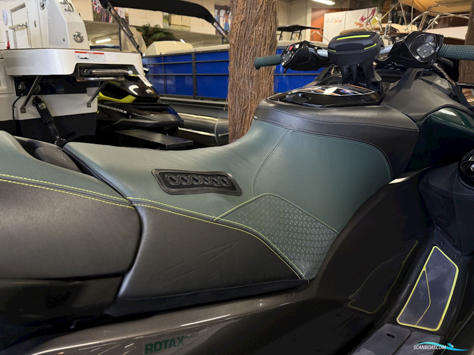 SEA DOO RXP Xrs 300 APEX