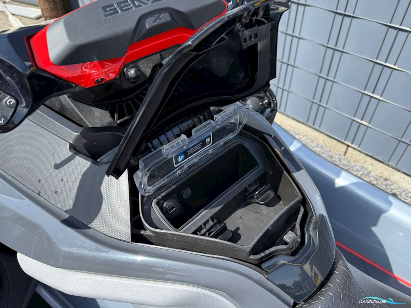 Sea-Doo Rxt-X 325