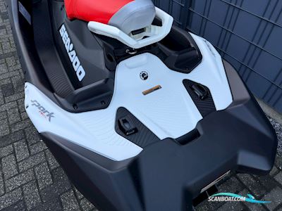 Sea-Doo Spark Trixx 90 3UP Jetski / Scooter / Jetbåd 2026, Holland