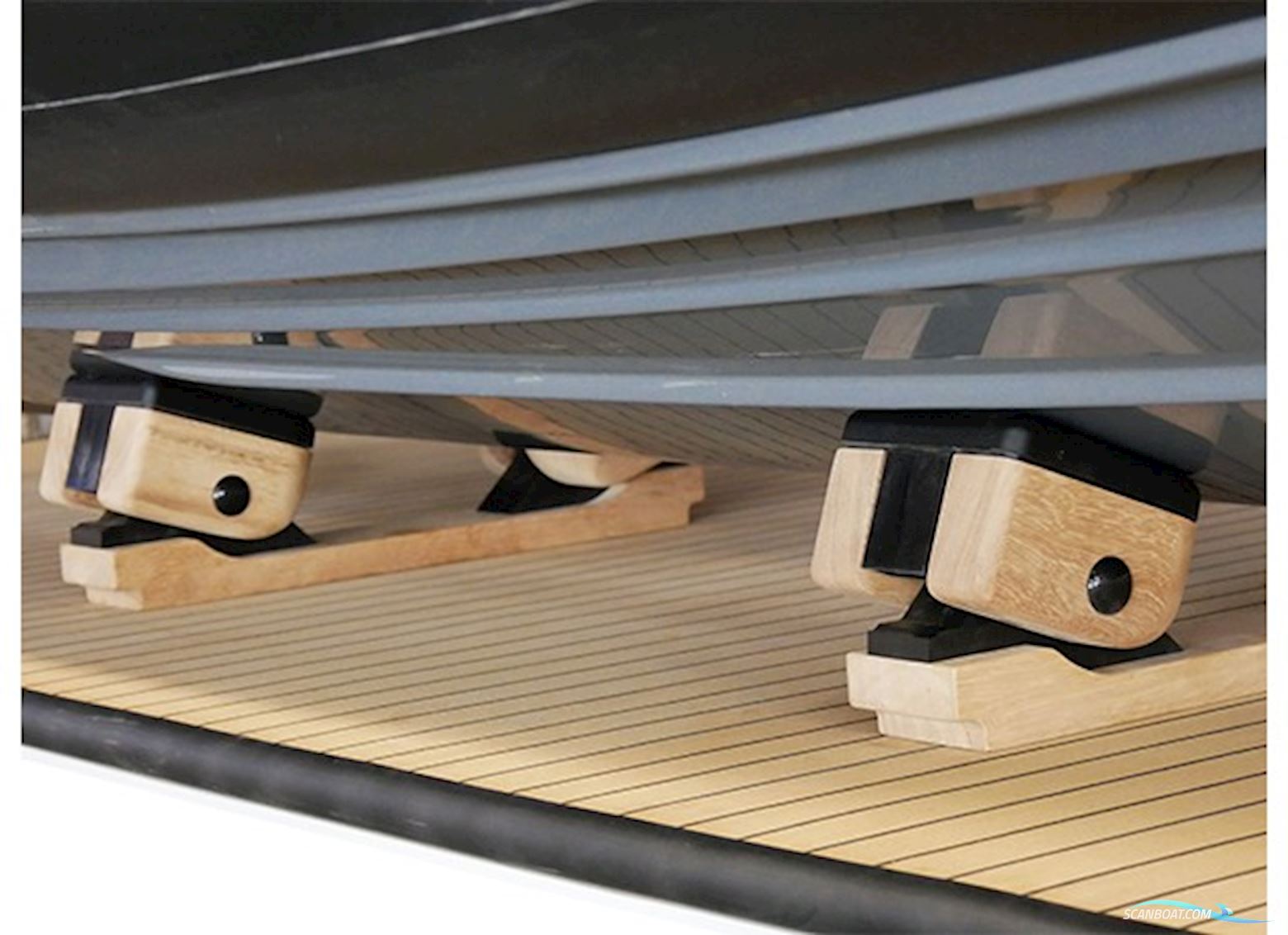 PWC deck platform PWC chocks